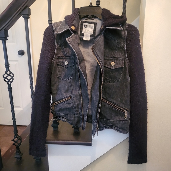 Jean jacket with black sweater sleeves and hood. Size small. - Picture 2 of 5